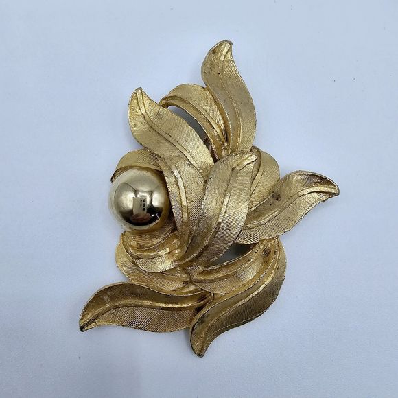 Estate Statement Brooch Vintage Leaves Fern Bouquet Brushed Gold Tone Floral - Picture 2 of 8